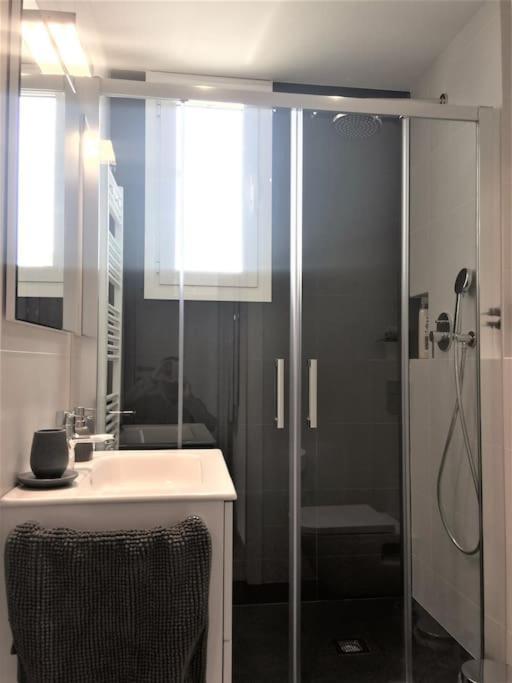 Lovely & Bright Vila Olimpica Beach Apartment برشلونة المظهر الخارجي الصورة